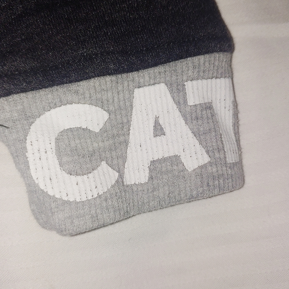 Two 4T sweaters - Picture 10 of 13